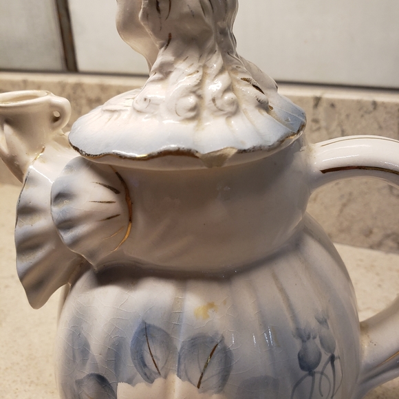 Singing China teapot in great vintage condition. - Picture 6 of 6